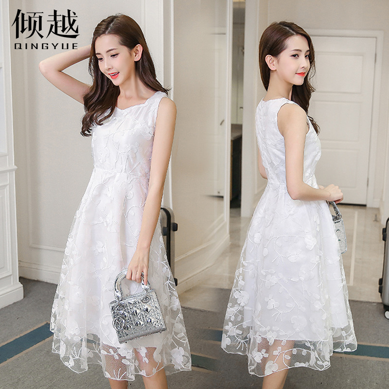 傾越2017新款蕾絲連衣裙夏季長款修身顯瘦背心裙甜美小清新沙灘裙